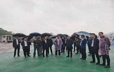 成都理工大學工程技術學院院長柳建率隊參訪遠東股份宜賓智能產業(yè)園