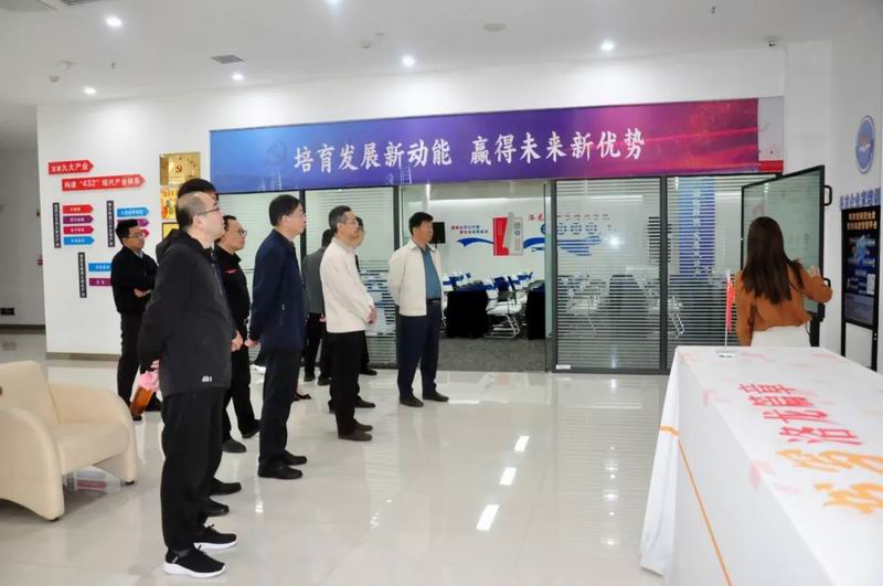 1689406229878664.jpg 640 (1).jpg